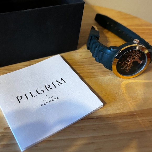 Pilgrim green and gold Tree of life wrist watch EUC - Picture 4 of 8